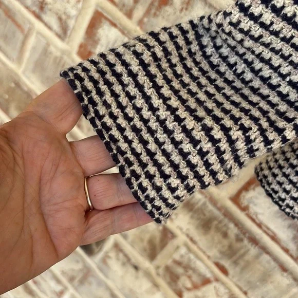 Chico's Lucy Navy and Cream Patterned Fringe Open Cardigan - Picture 2 of 11